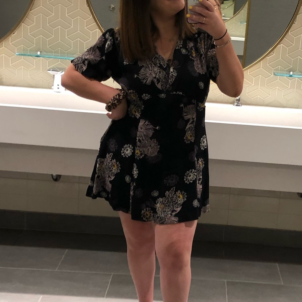 Free People 90s Style Collared Retro Floral Dress
